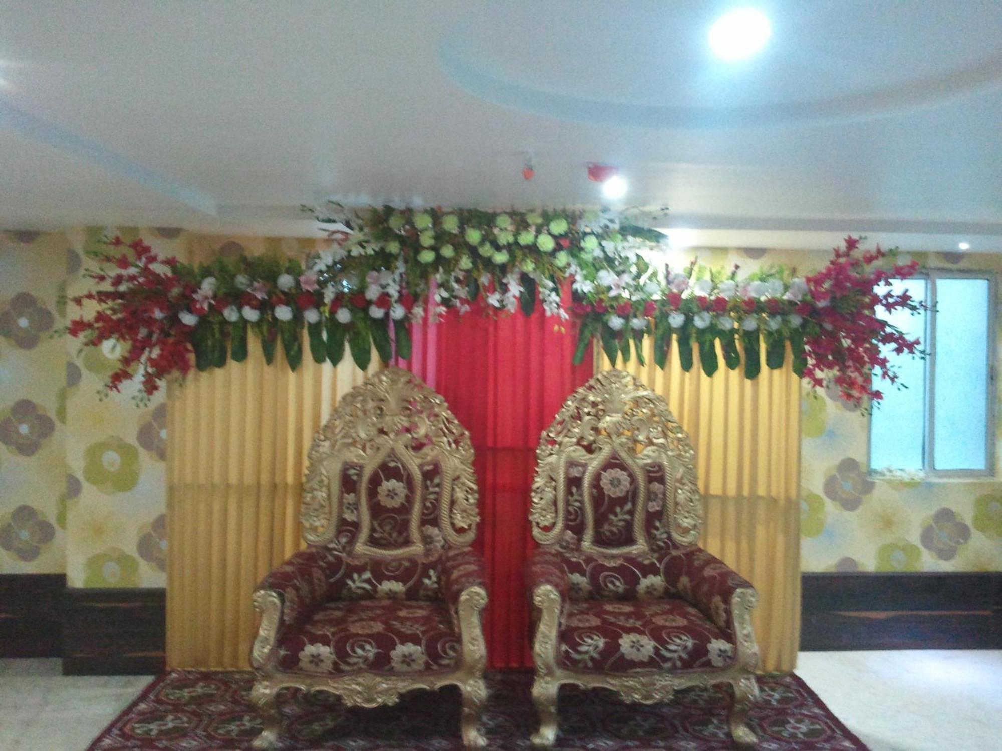 Hotel Eastern Plaza Calcutta Buitenkant foto