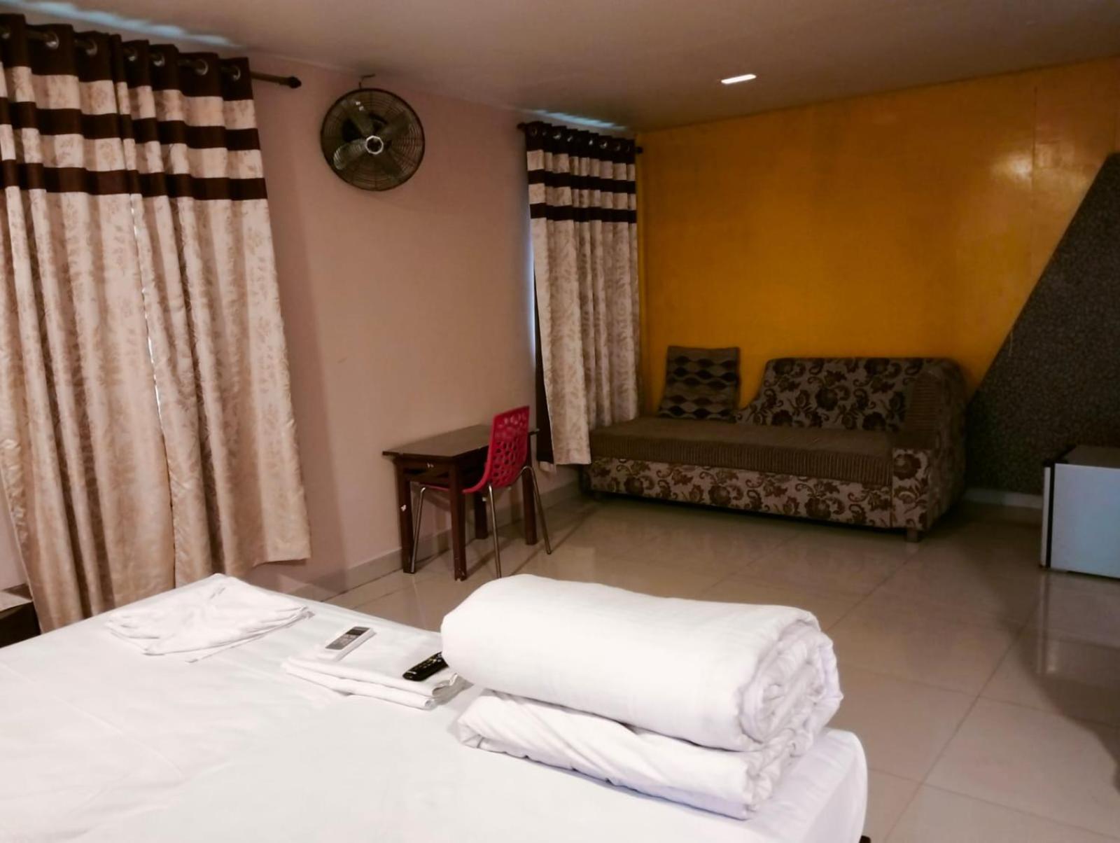 Hotel Eastern Plaza Calcutta Buitenkant foto