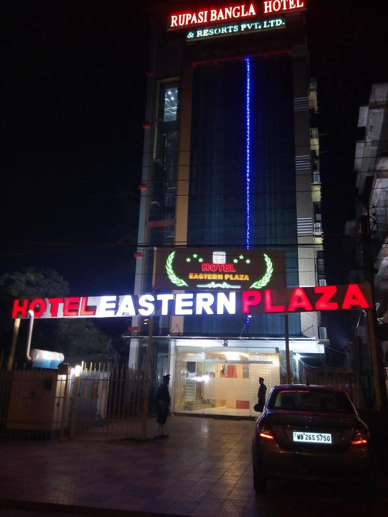 Hotel Eastern Plaza Calcutta Buitenkant foto